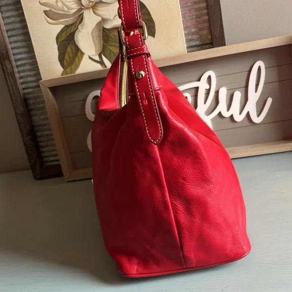 Dooney & Bourke Red Leather Shoulder Bag - Picture 3 of 7